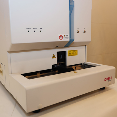 Test-Maschine der Harnuntersuchungs-FUS-1000 vollautomatisch für klinische Analyse